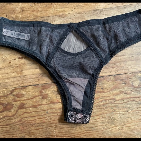 Victoria’s Secret Flocked Dot Mesh Thong - Picture 3 of 3